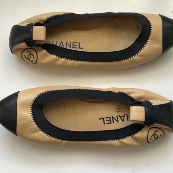 NEW Authentic Chanel Ballet Flats, size 37 - Picture 1 of 7